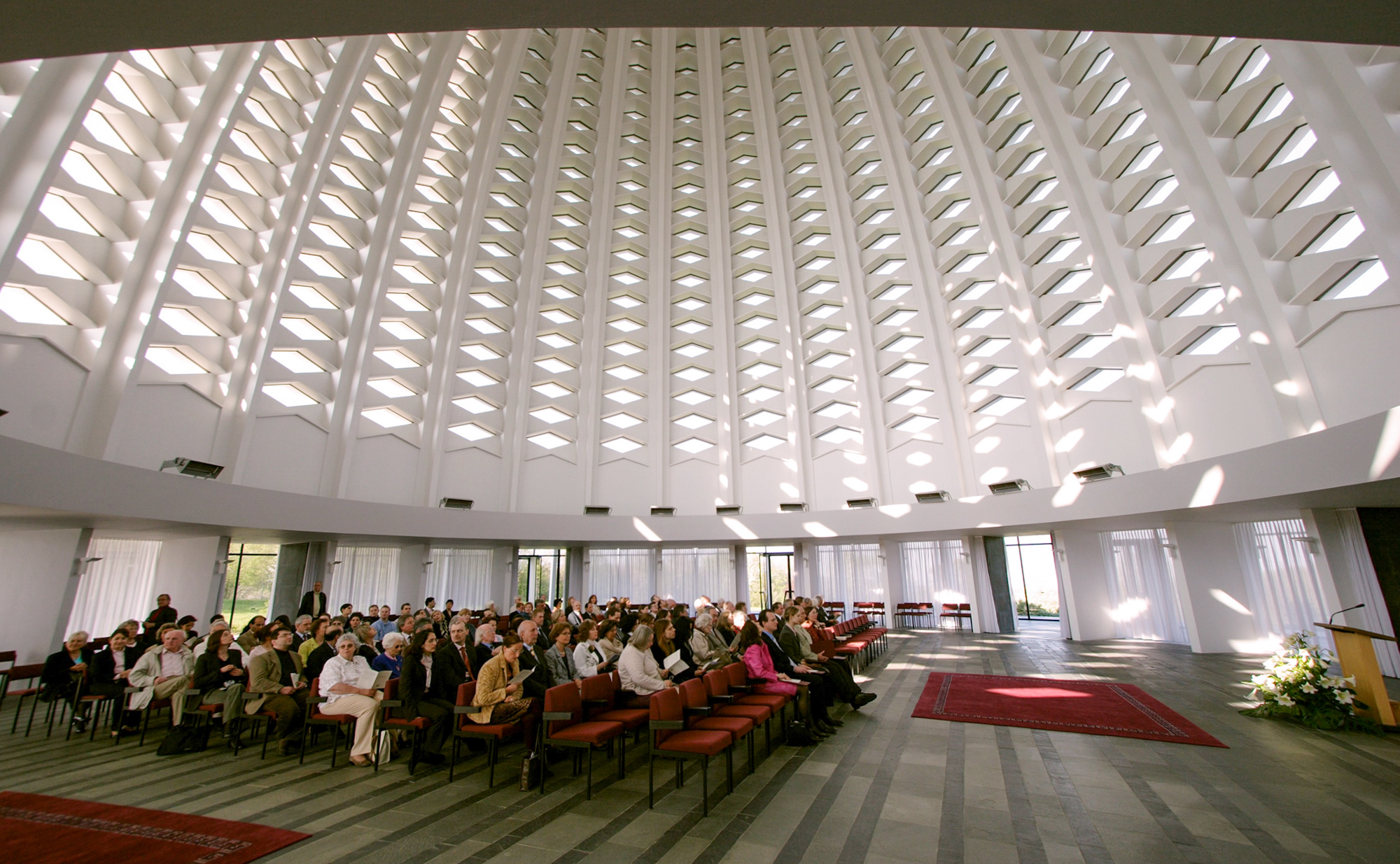 Fifth Bahá'í House of Worship, Continental  -  Hofheim-Langenhain, Germany, Europe