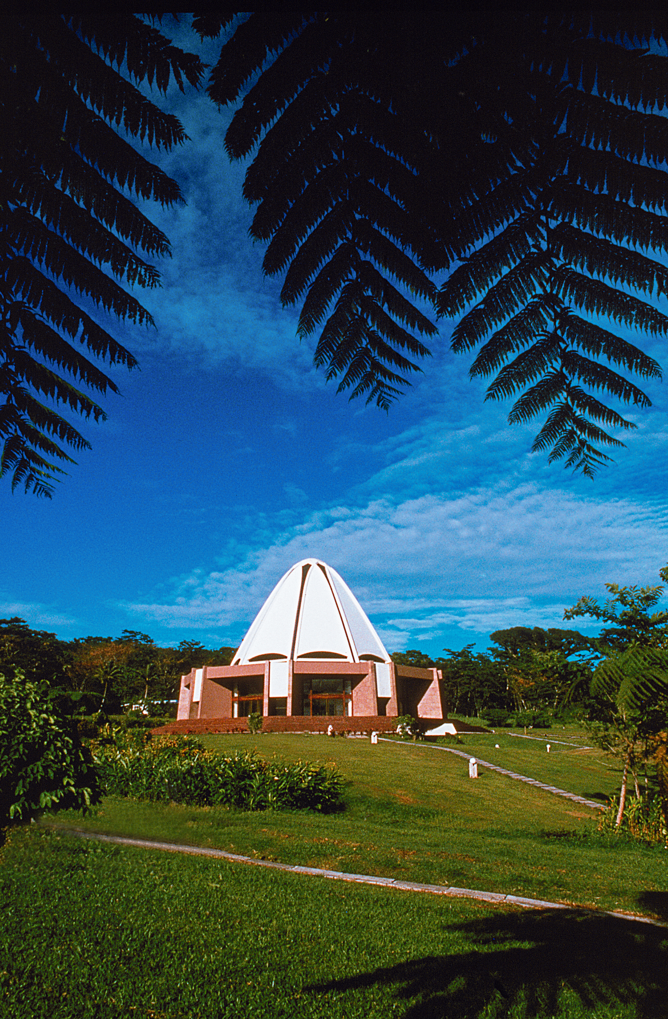 Continental Bahá’í House of Worship of the Pacific (Apia, Samoa) and surrounding gardens